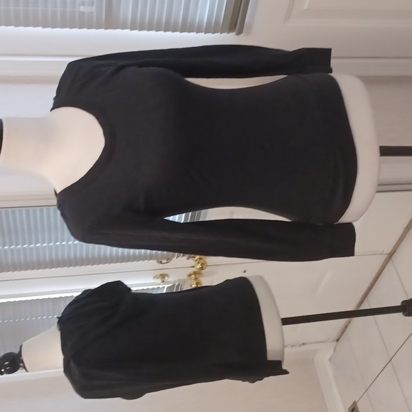 4/$30 Black Hooded Long Sleeve Tee - Size XS - Picture 1 of 7